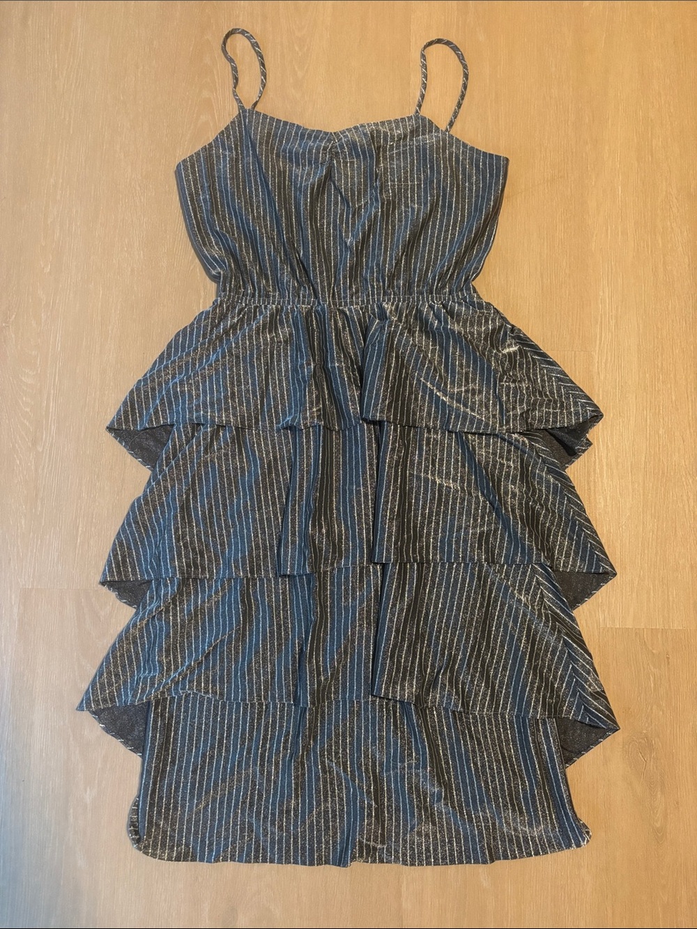 Kings Row Vintage Gray & Silver Metallic Stripe Tiered Dress size 13/14
